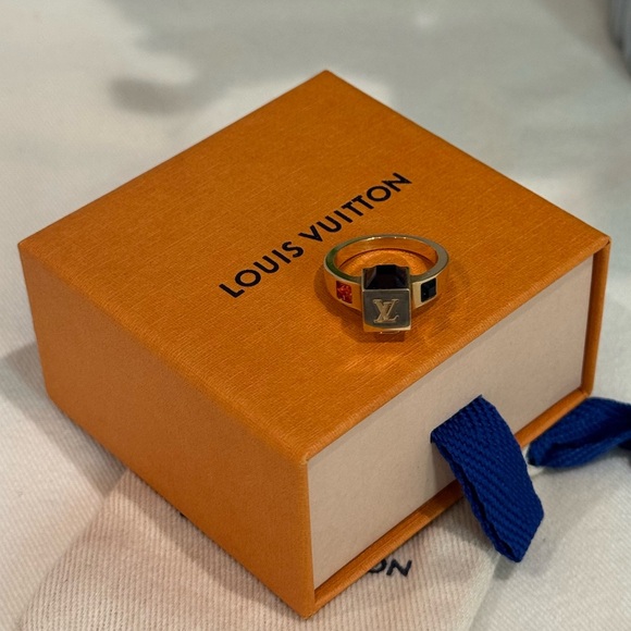 Louis Vuitton Multicolor Gamble Ring | Size US 5 - Picture 16 of 17